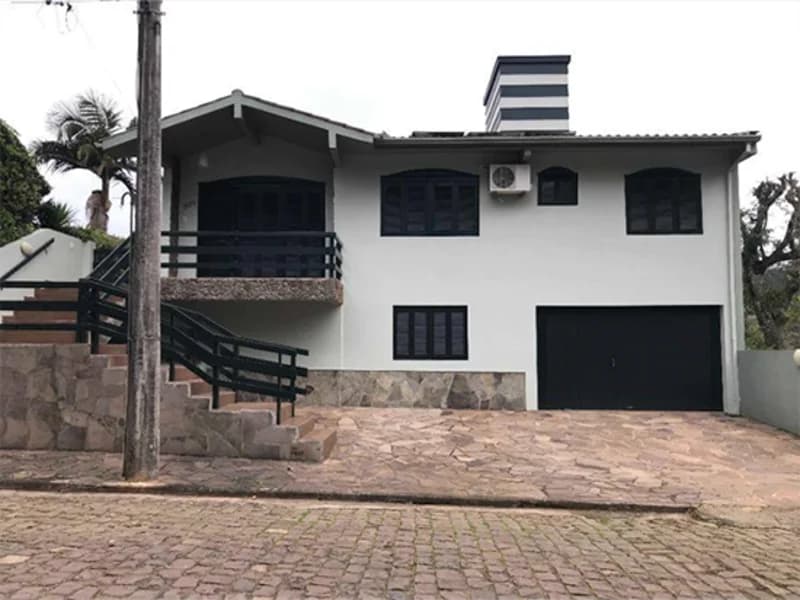 Foto 1 de 43: Casa em leilão em Estrela - RS, bairro Cristo Rei — Casa - Estrela - RS