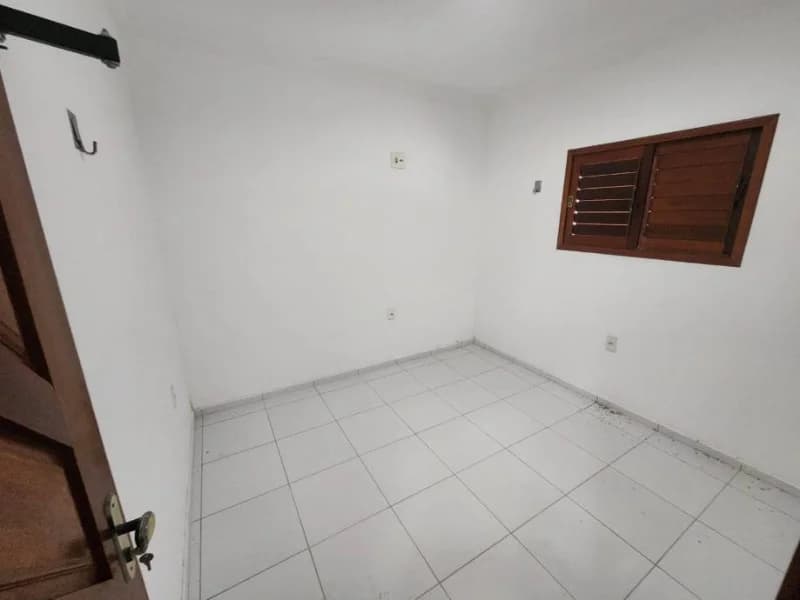 Foto 2 de 29: Casa em leilão em Parnamirim - RN, bairro Rosa dos Ventos — Casa - Parnamirim - RN