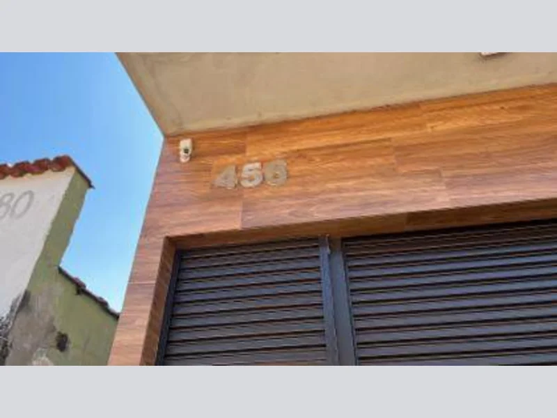 Foto 1 de 5: Casa em leilão em Elói Mendes - MG, bairro Centro — Casa - Elói Mendes - MG