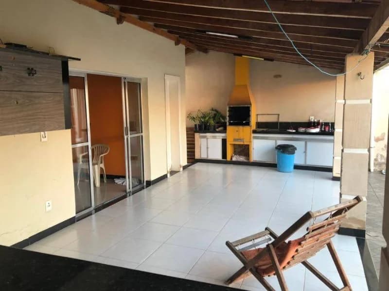 Foto 3 de 10: Casa em leilão em Janaúba - MG, bairro Gameleira — Casa - Janaúba - MG