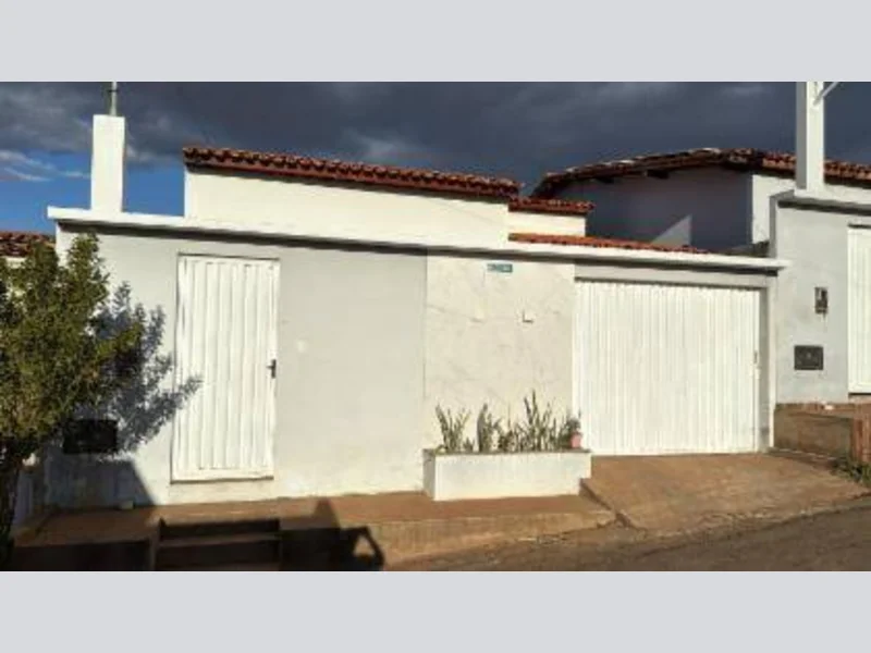 Foto 6 de 18: Casa em leilão em Ibiassucê - BA, bairro Alto do Cruzeiro — Casa - Ibiassucê - BA