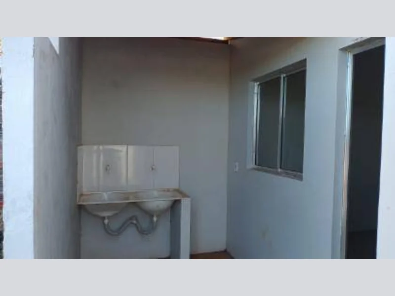 Foto 14 de 18: Casa em leilão em Ibiassucê - BA, bairro Alto do Cruzeiro — Casa - Ibiassucê - BA