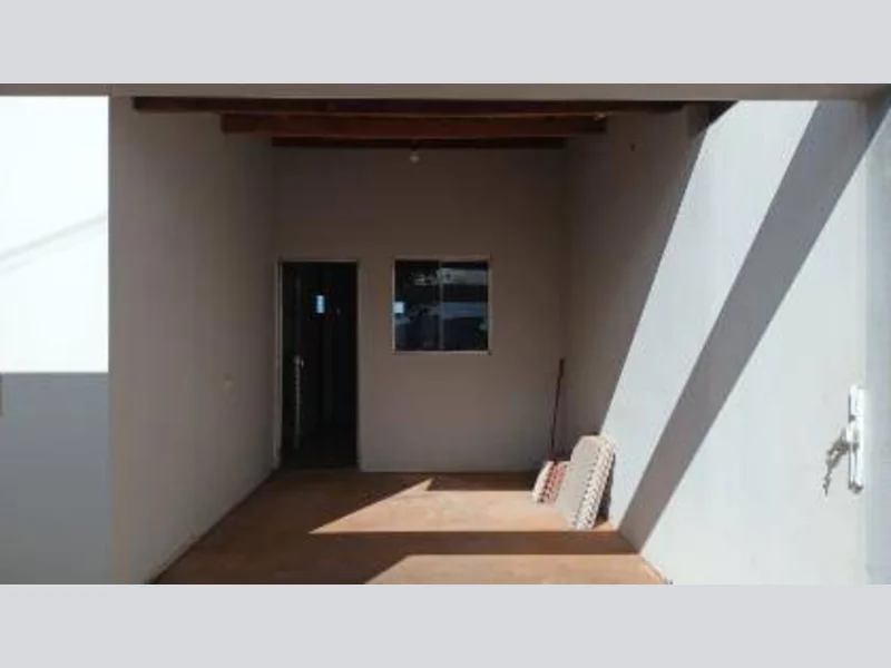 Foto 17 de 18: Casa em leilão em Ibiassucê - BA, bairro Alto do Cruzeiro — Casa - Ibiassucê - BA