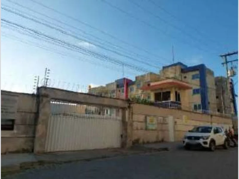 Foto 2 de 19: Apartamento em leilão em Fortaleza - CE, bairro Loteamento Vila Louralber — Apartamento - Fortaleza - CE