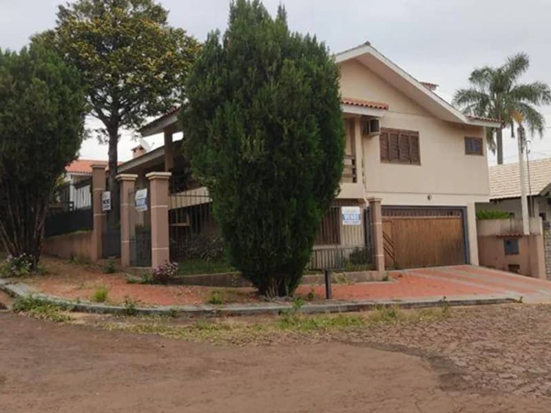 Foto 1 de 11: Casa em leilão em Santa Rosa - RS, bairro São Francisco — Casa - Santa Rosa - RS