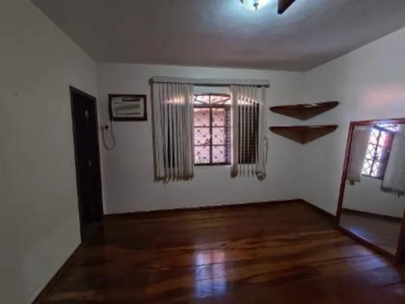 Foto 11 de 36: Casa em leilão em Faxinal - PR, bairro Centro — Casa - Faxinal - PR