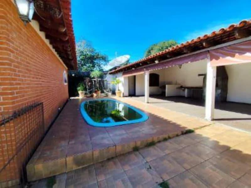 Foto 17 de 36: Casa em leilão em Faxinal - PR, bairro Centro — Casa - Faxinal - PR