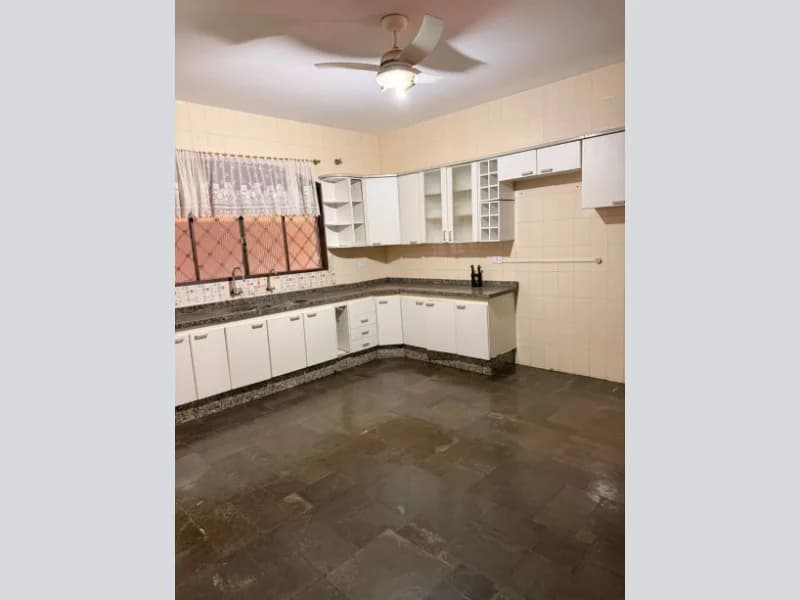 Foto 28 de 36: Casa em leilão em Faxinal - PR, bairro Centro — Casa - Faxinal - PR