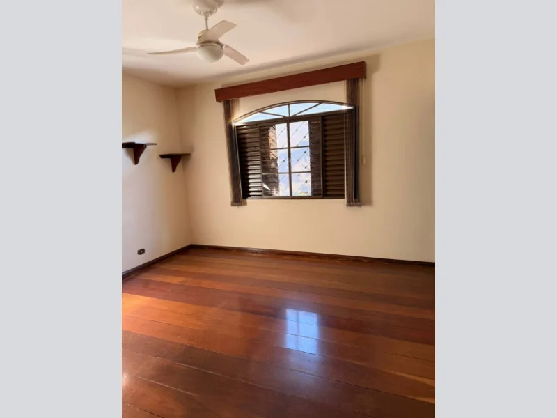 Foto 32 de 36: Casa em leilão em Faxinal - PR, bairro Centro — Casa - Faxinal - PR