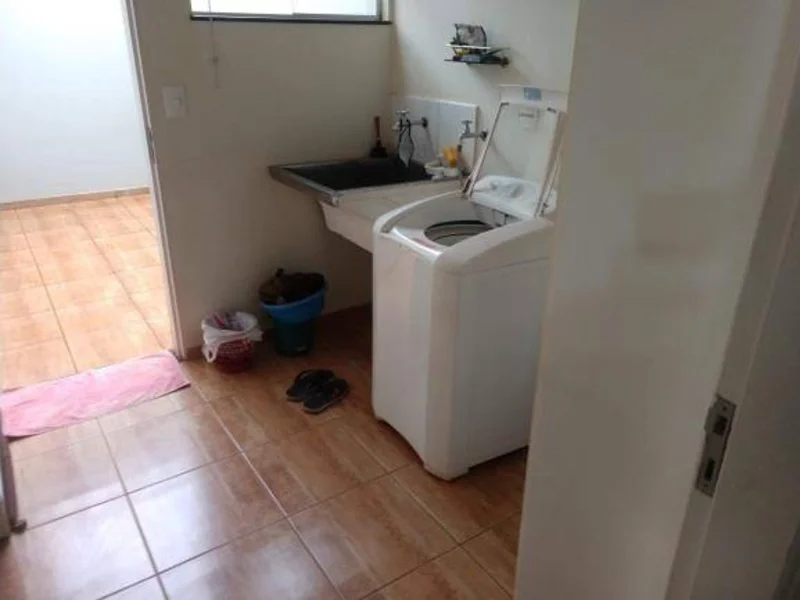 Foto 13 de 18: Casa em leilão em Bariri - SP, bairro Cidade Jardim — Casa - Bariri - SP