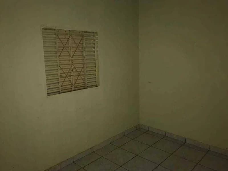 Foto 1 de 14: Casa em leilão em Luziânia - GO, bairro Parque Estrela D'alva Ix — Casa - Luziânia - GO