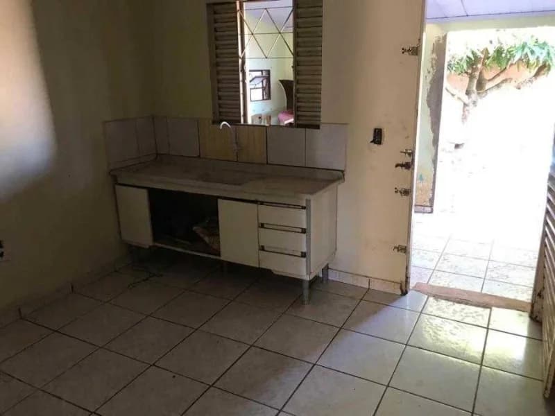 Foto 7 de 14: Casa em leilão em Luziânia - GO, bairro Parque Estrela D'alva Ix — Casa - Luziânia - GO