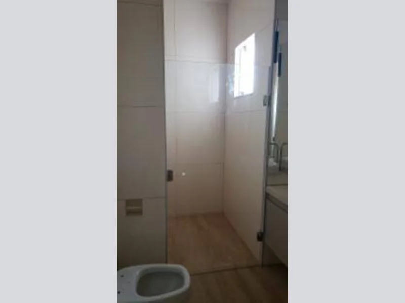 Foto 3 de 18: Casa em leilão em Jataí - GO, bairro Vila Fatima — Casa - Jataí - GO