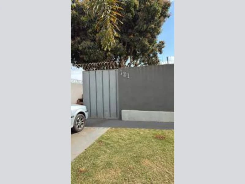 Foto 12 de 16: Casa em leilão em Ponta Porã - MS, bairro Jardim Estoril — Casa - Ponta Porã - MS