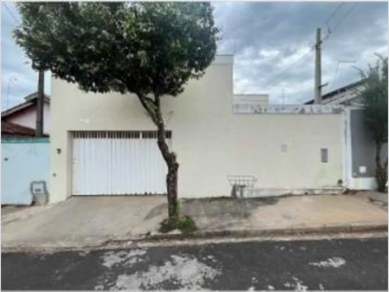 Foto 3 de 3: Casa em leilão em Araçatuba - SP, bairro Vila Santana — Casa - Araçatuba - SP