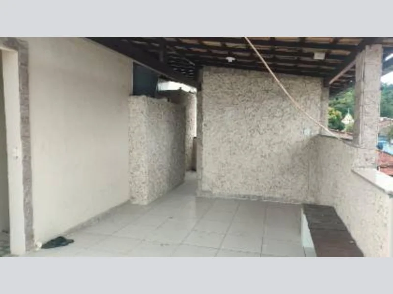 Foto 16 de 17: Casa em leilão em Magé - RJ, bairro Centro — Casa - Magé - RJ