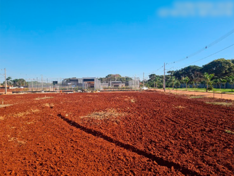 Foto 12 de 20: Terreno em leilão em Cândido Mota - SP, bairro Terras de Vitória — Terreno - Cândido Mota - SP