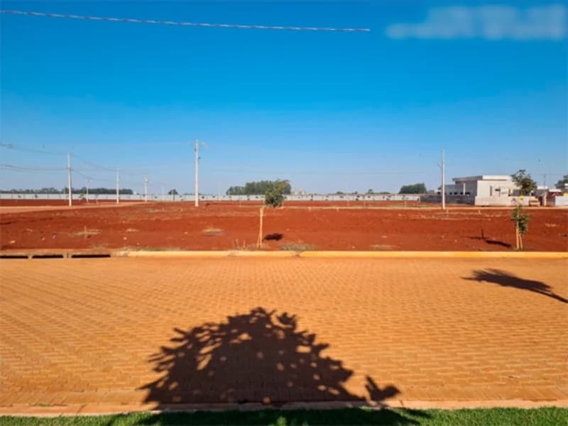 Foto 10 de 20: Terreno em leilão em Cândido Mota - SP, bairro Terras de Vitória — Terreno - Cândido Mota - SP