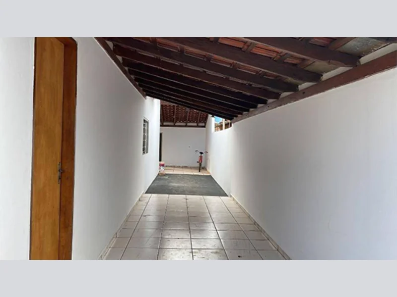Foto 6 de 41: Casa em leilão em Cassilândia - MS, bairro Vila Pernambuco — Casa - Cassilândia - MS