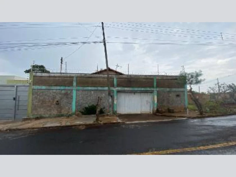 Foto 1 de 4: Casa em leilão em Araguaína - TO, bairro Couto Magalhães — Casa - Araguaína - TO