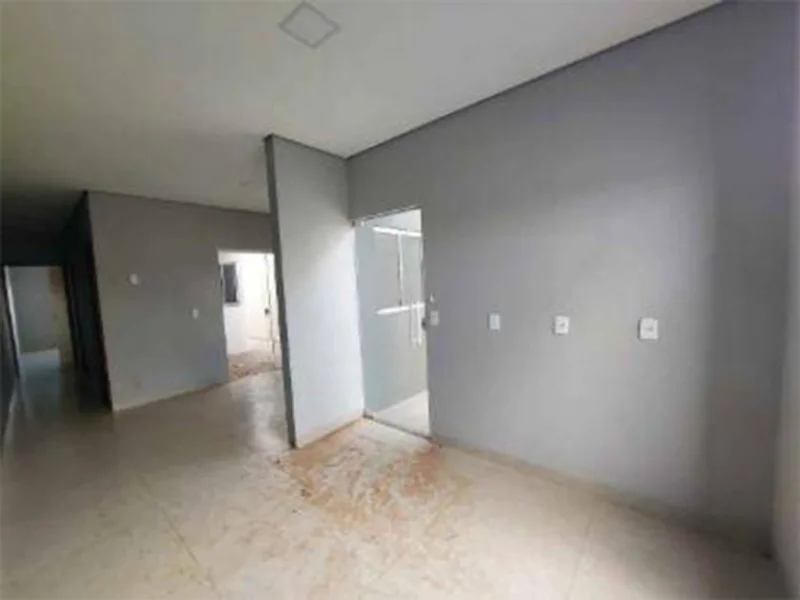 Foto 5 de 38: Casa em leilão em Sinop - MT — Casa - Sinop - MT