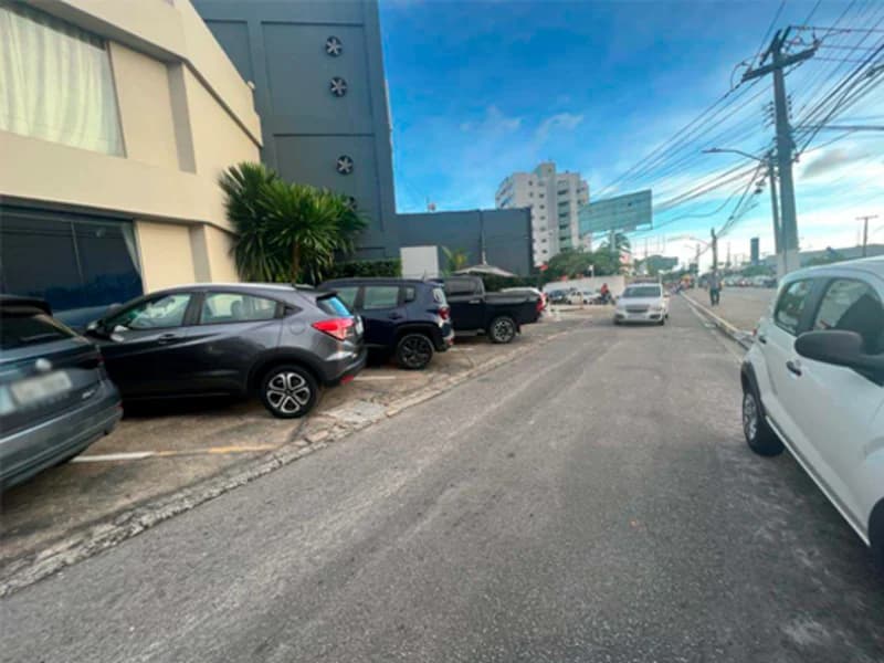 Foto 7 de 23: Comercial em leilão em Maceió - AL, bairro Jatiúca — Loja - Maceió - AL