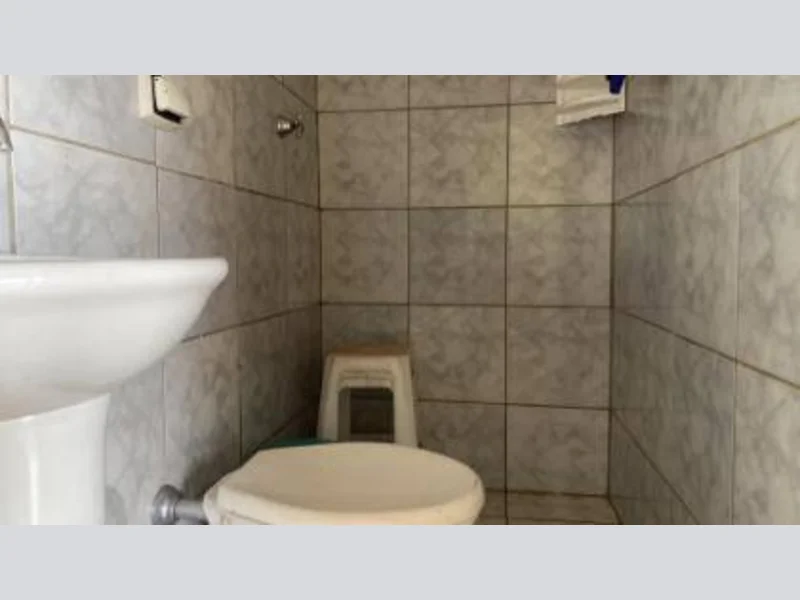 Foto 10 de 11: Comercial em leilão em Bauru - SP, bairro Madureira — Prédio - Bauru - SP