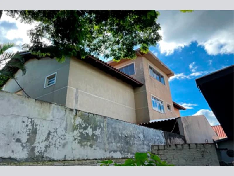 Foto 3 de 21: Casa em leilão em Cianorte - PR, bairro Zona 1 — Casa - Cianorte - PR