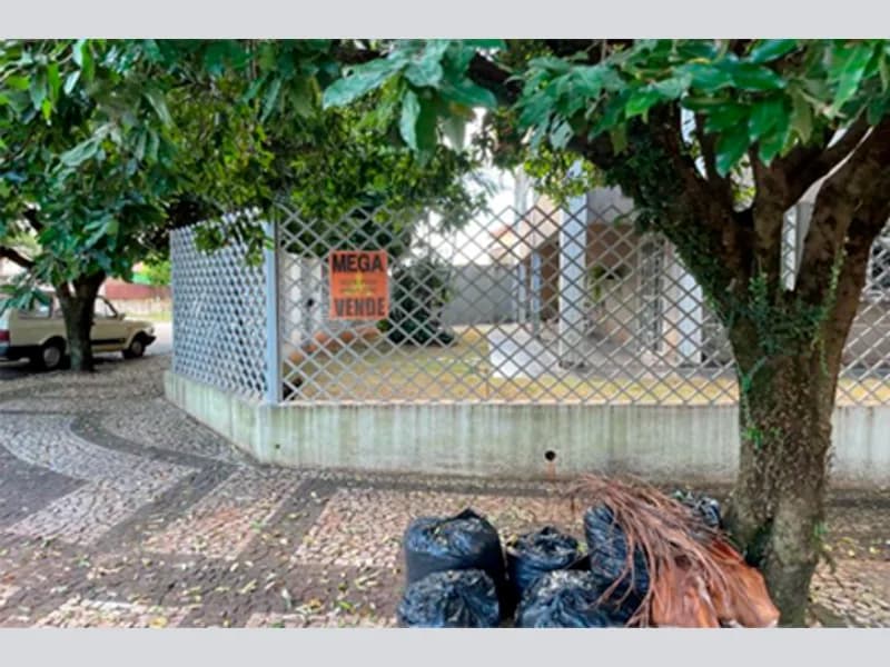Foto 8 de 21: Casa em leilão em Cianorte - PR, bairro Zona 1 — Casa - Cianorte - PR