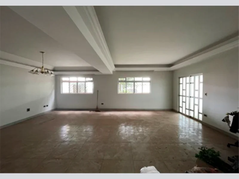 Foto 10 de 21: Casa em leilão em Cianorte - PR, bairro Zona 1 — Casa - Cianorte - PR