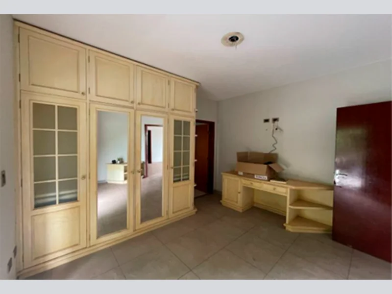 Foto 11 de 21: Casa em leilão em Cianorte - PR, bairro Zona 1 — Casa - Cianorte - PR