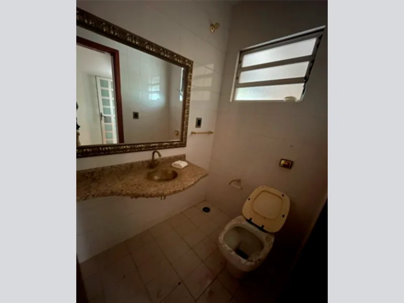 Foto 12 de 21: Casa em leilão em Cianorte - PR, bairro Zona 1 — Casa - Cianorte - PR