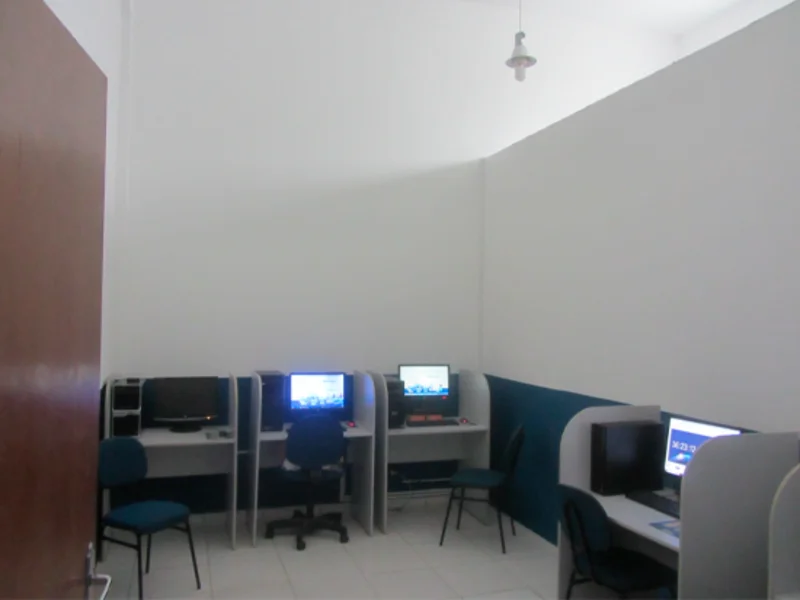 Foto 4 de 20: Comercial em leilão em Matinhos - PR, bairro Mesquita — Prédio - Matinhos - PR