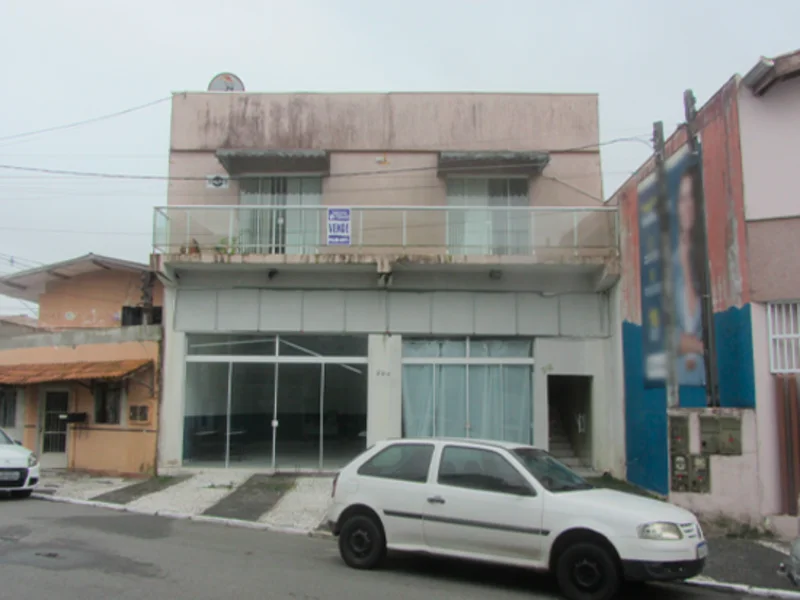 Foto 1 de 20: Comercial em leilão em Matinhos - PR, bairro Mesquita — Prédio - Matinhos - PR