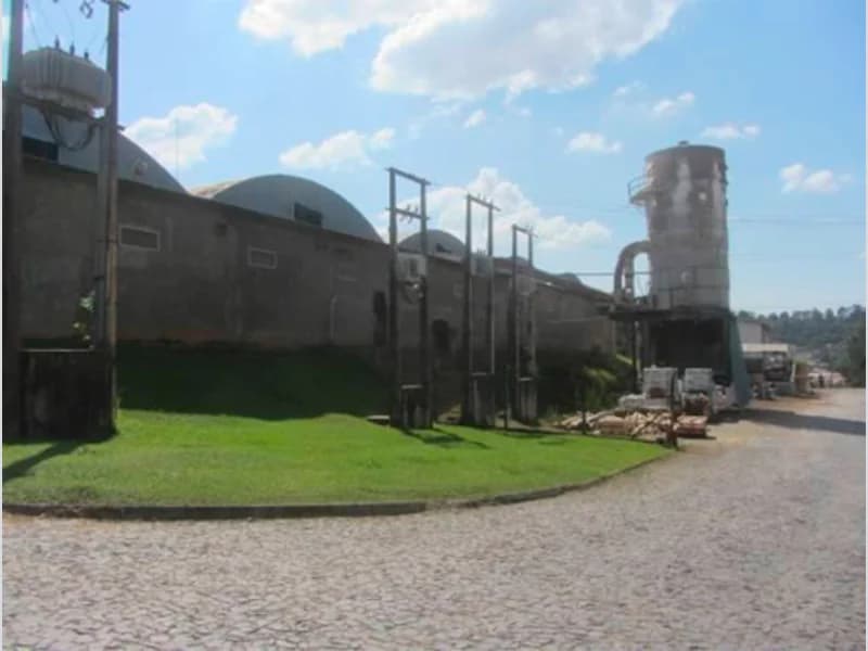 Foto 4 de 23: Comercial em leilão em Sengés - PR, bairro Distrito Industrial Ii — Galpão - Sengés - PR