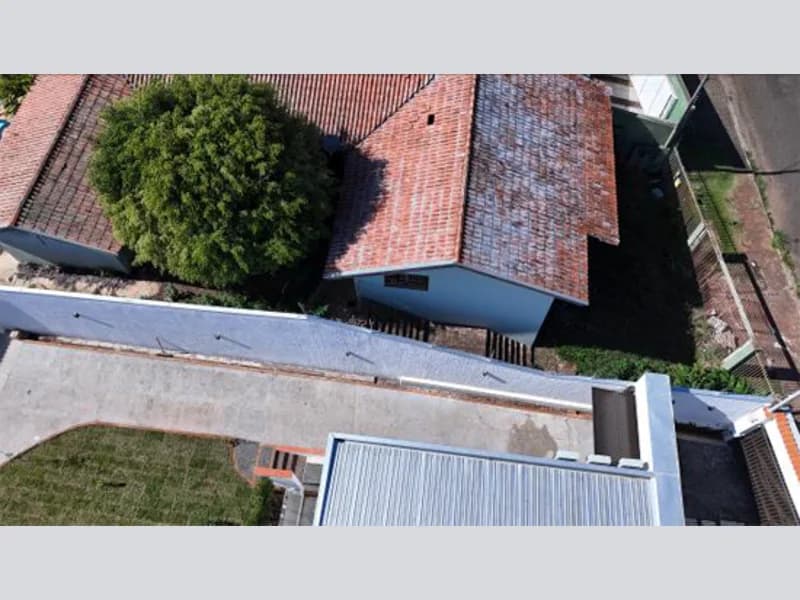 Foto 11 de 22: Casa em leilão em Ponta Grossa - PR, bairro Estrela — Casa - Ponta Grossa - PR