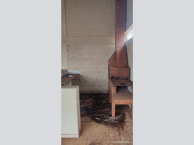 Foto 10 de 11: Comercial em leilão em Terenos - MS, bairro Loteamento Vila Ferreira — Prédio comercial - Terenos - MS