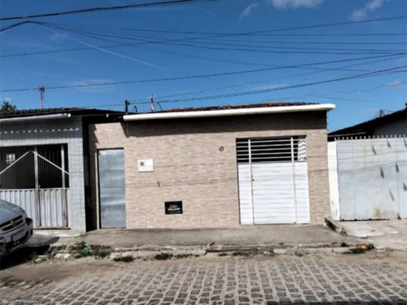 Foto 1 de 3: Casa em leilão em Natal - RN, bairro Igapó — Casa - Natal - RN