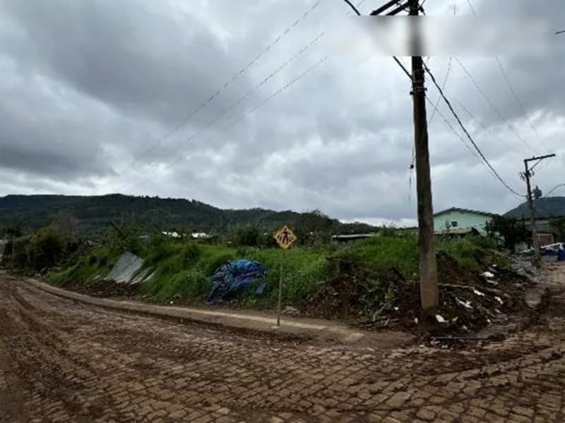 Foto 2 de 6: Terreno em leilão em Muçum - RS, bairro São José — Terreno - Muçum - RS