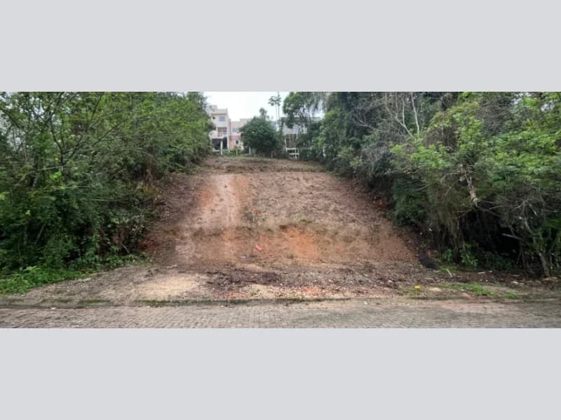 Foto 2 de 3: Terreno em leilão em Brusque - SC, bairro Águas Claras — Terreno - Brusque - SC