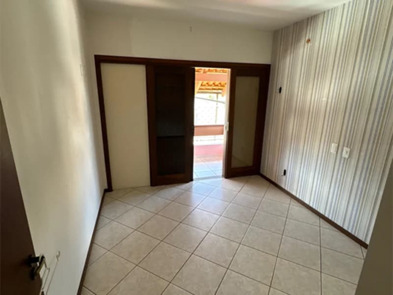 Foto 6 de 8: Casa em leilão em Pomerode - SC, bairro Centro — Casa - Pomerode - SC