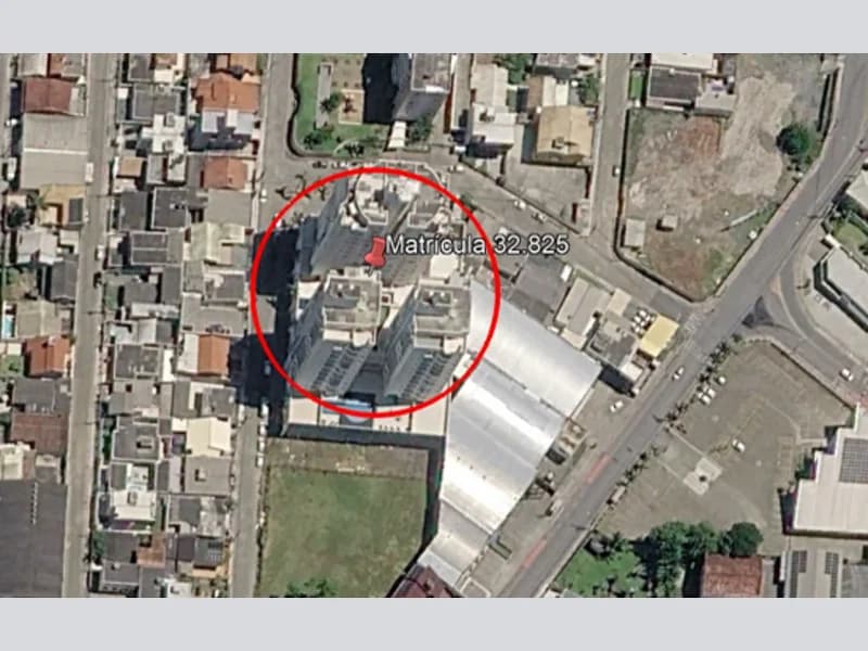 Foto 2 de 2: Comercial em leilão em Itajaí - SC, bairro Dom Bosco — Loja - Itajaí - SC