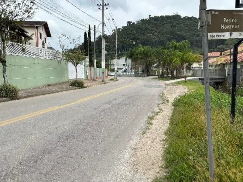 Foto 3 de 6: Terreno em leilão em Brusque - SC, bairro São Pedro — Terreno Brusque SC