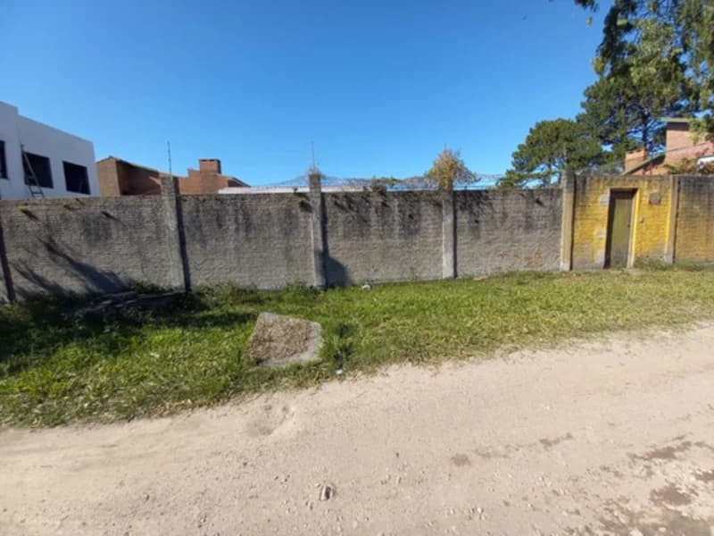 Foto 6 de 9: Terreno em leilão em Pelotas - RS, bairro Laranjal — Terreno - Pelotas - RS