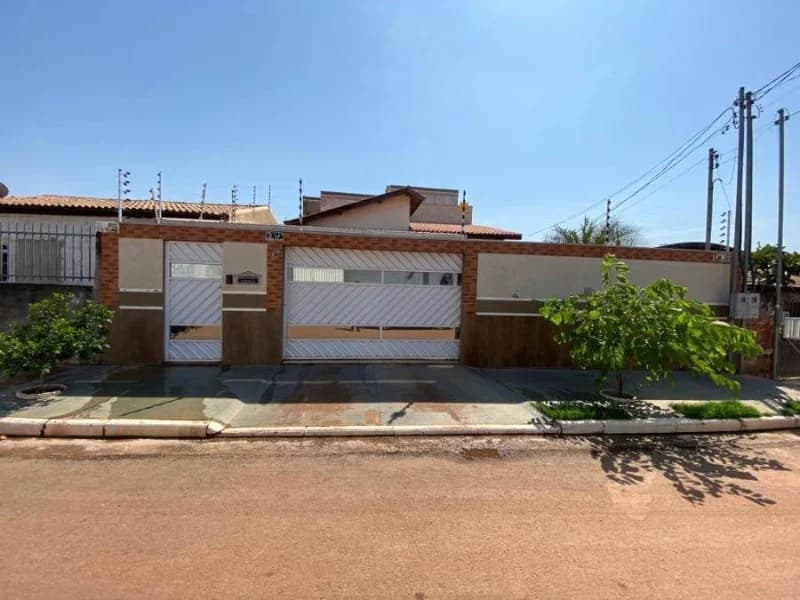 Foto 6 de 15: Casa em leilão em Cuiabá - MT, bairro Parque Atalaia — Casa - Cuiabá - MT