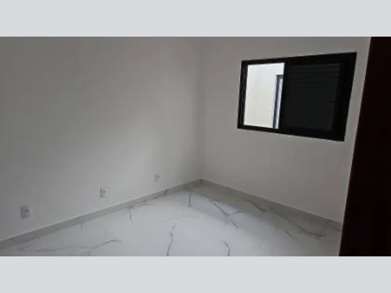 Foto 6 de 12: Casa em leilão em Botucatu - SP, bairro Jardim Estoril — Casa - Botucatu - SP