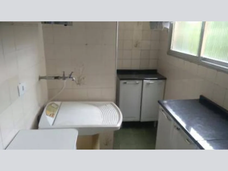 Foto 1 de 10: Apartamento em leilão em Guarujá - SP, bairro Enseada — Apartamento - Guarujá - SP
