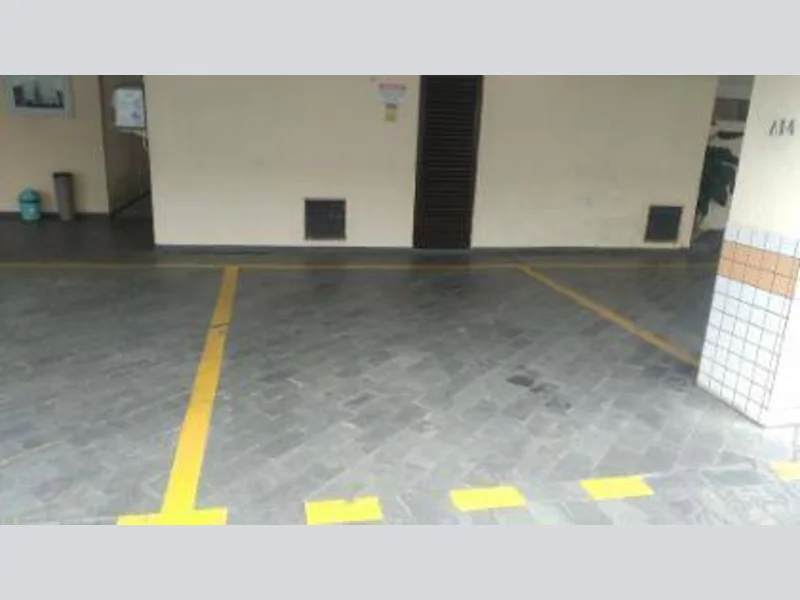 Foto 3 de 10: Apartamento em leilão em Guarujá - SP, bairro Enseada — Apartamento - Guarujá - SP