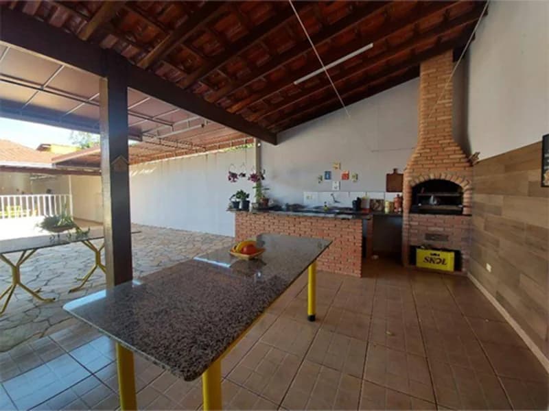 Foto 13 de 57: Casa em leilão em Uberlândia - MG, bairro Jardim das Palmeiras — Casa - Uberlândia - MG