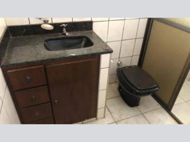 Foto 21 de 25: Casa em leilão em Campo Grande - MS, bairro Vila Taveirópolis — Casa - Campo Grande - MS